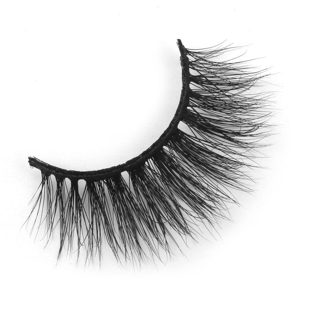 false lashes